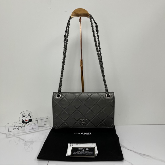 Chanel Flap Bag With 4 Grommets - Picture 1 of 5